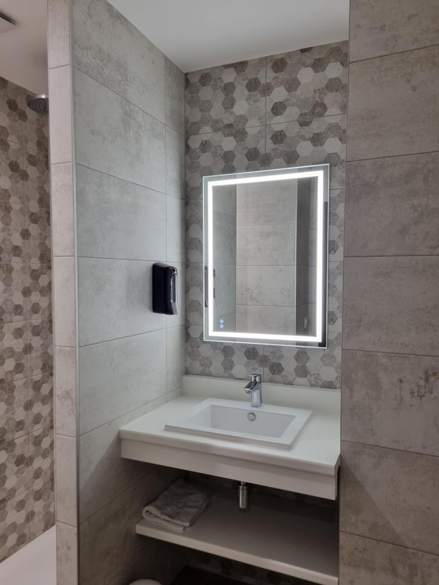 Bloom Hostel Bar & Garden Бордо Екстериор снимка